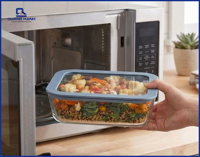 Những lưu ý quan trọng khi sử dụng lò vi sóng