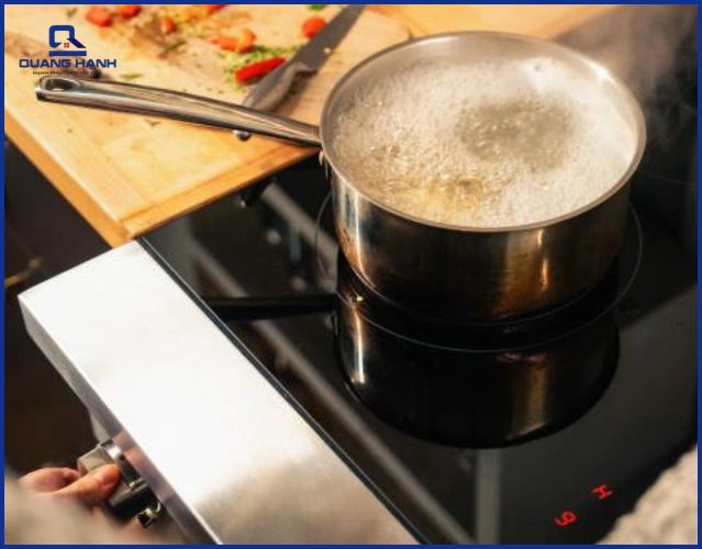 Mâm nhiệt bếp hồng ngoại phát nhiệt dưới mặt kính