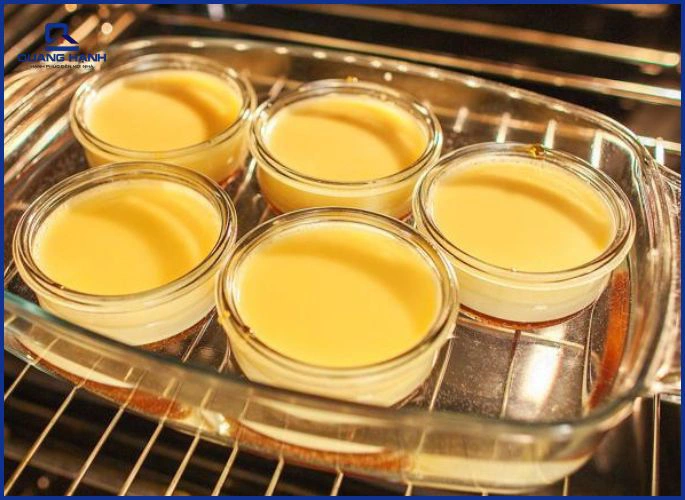 Cách làm bánh flan với lò nướng