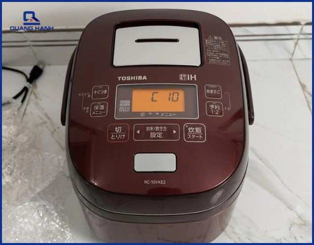 Nồi cơm điện báo lỗi C10