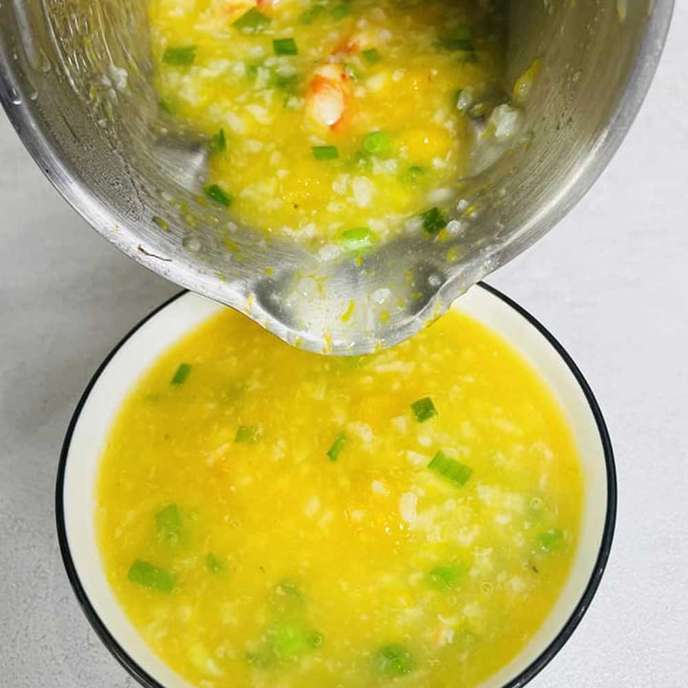 Nấu cháo hoặc nấu súp