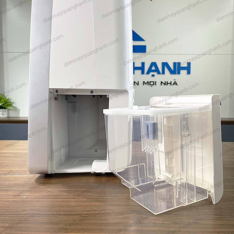 Ảnh thực tế Máy lọc không khí và hút ẩm Sharp DW-J27FV-S 27 lít/ngày