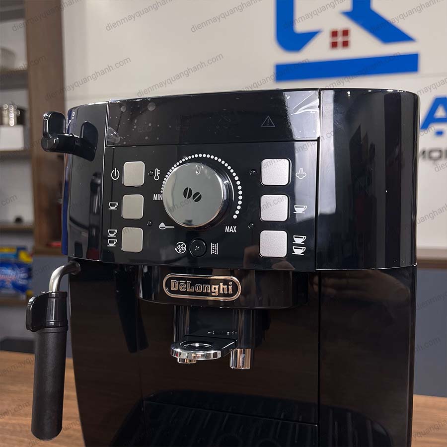 Ảnh thực tế Máy pha cà phê Delonghi ECAM12.122.B