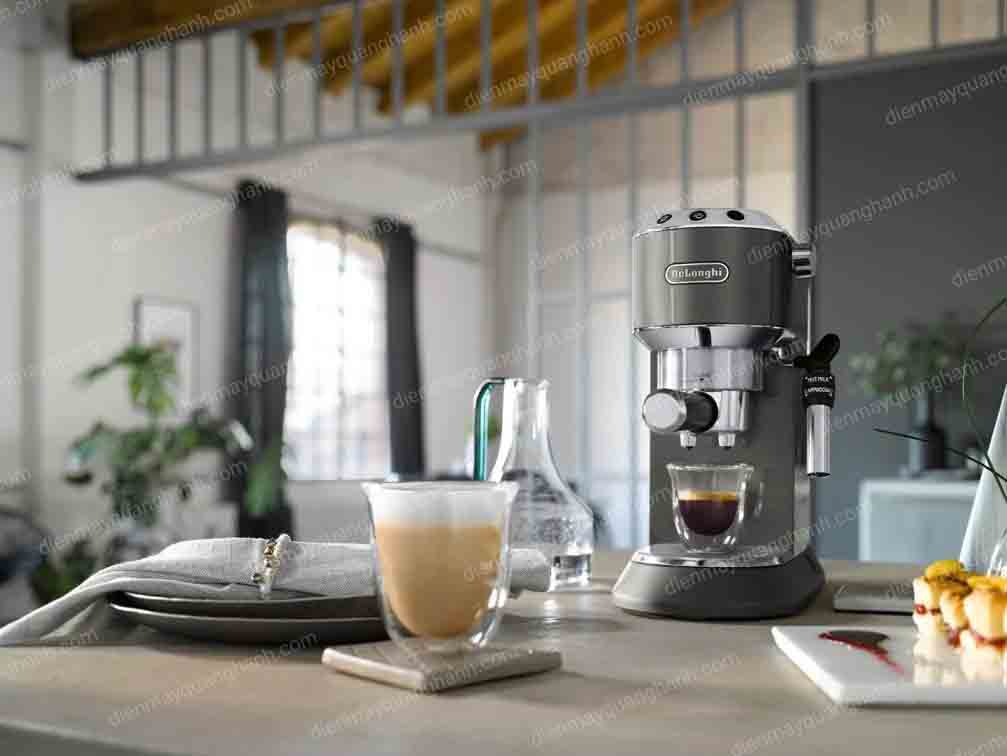 Máy pha cà phê Delonghi EC785.GY