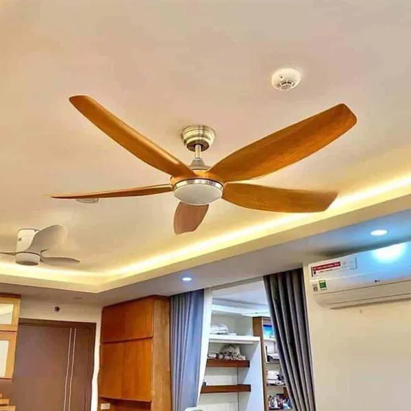 Quạt trần đèn Airfusion Akamani 12LB (Có đèn)
