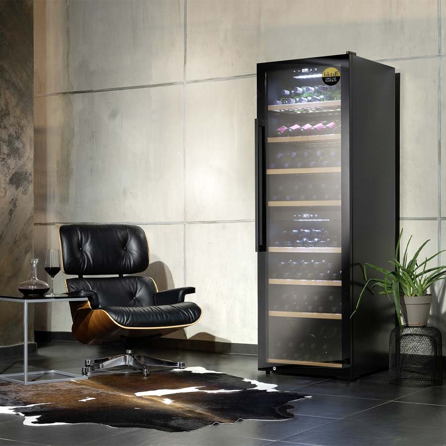 Tủ bảo quản rượu vang Caso WineExclusive 180 Smart 731