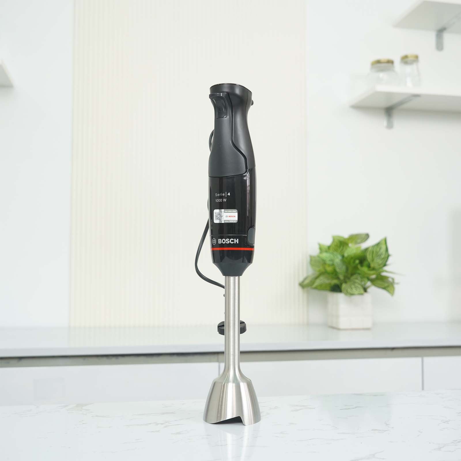 Ảnh thực tế Máy xay cầm tay Bosch MSM4B624