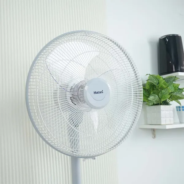 Quạt lửng Hatari HT-S16M7