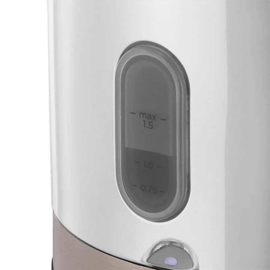 Ấm siêu tốc Russell Hobbs 1.5 lít 26422-70 Distinctions Titanium