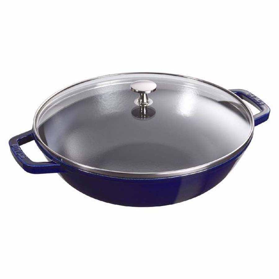 Chảo gang Staub Wok màu xanh đen 29cm – 4.25L - toàn cảnh sản phẩm