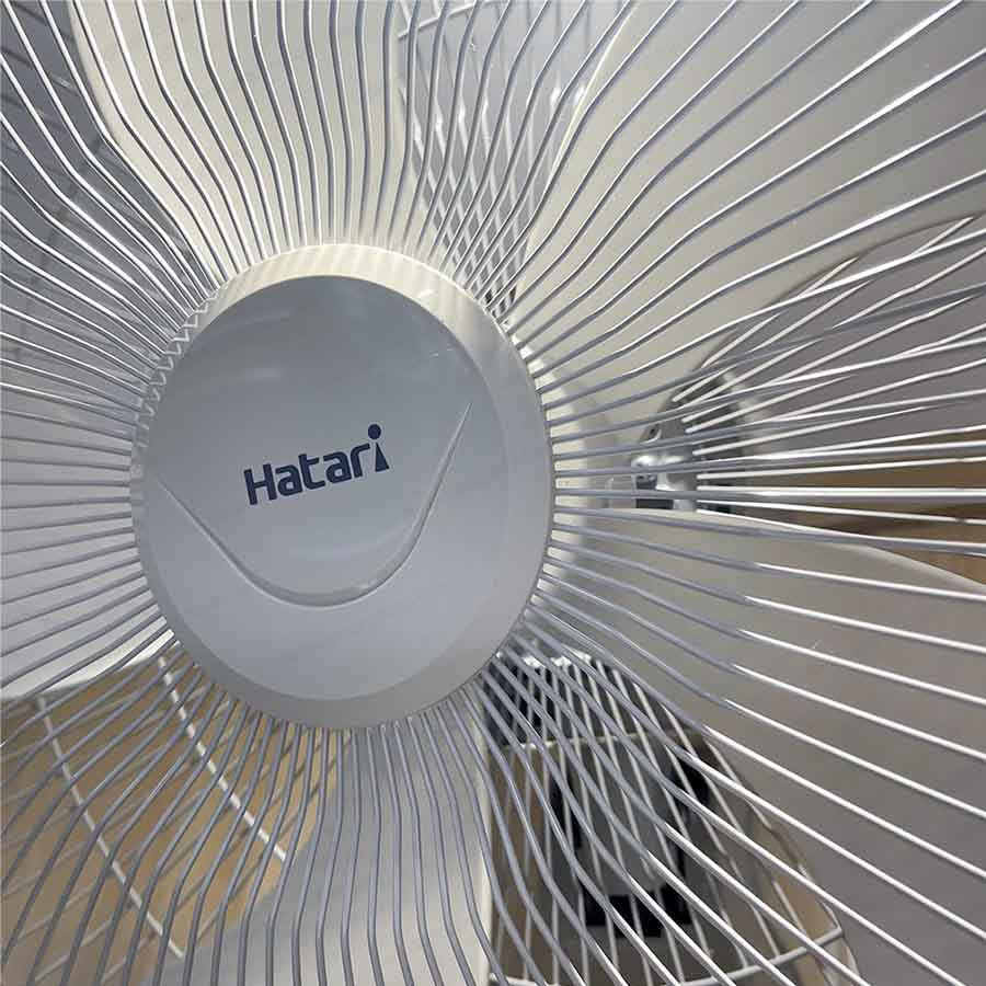 Ảnh thực tế Quạt treo tường Thái Lan Hatari IW18M1