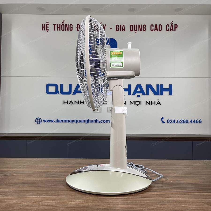 Ảnh thực tế Quạt lửng KDK P30KH