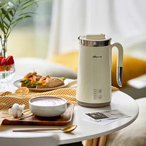 Máy làm sữa hạt mini Bear 600ml DJJ-C05H1