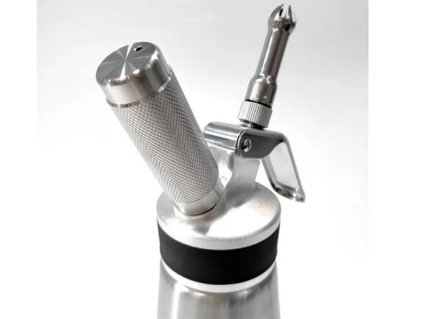 Bình xịt kem Promix CW-1000