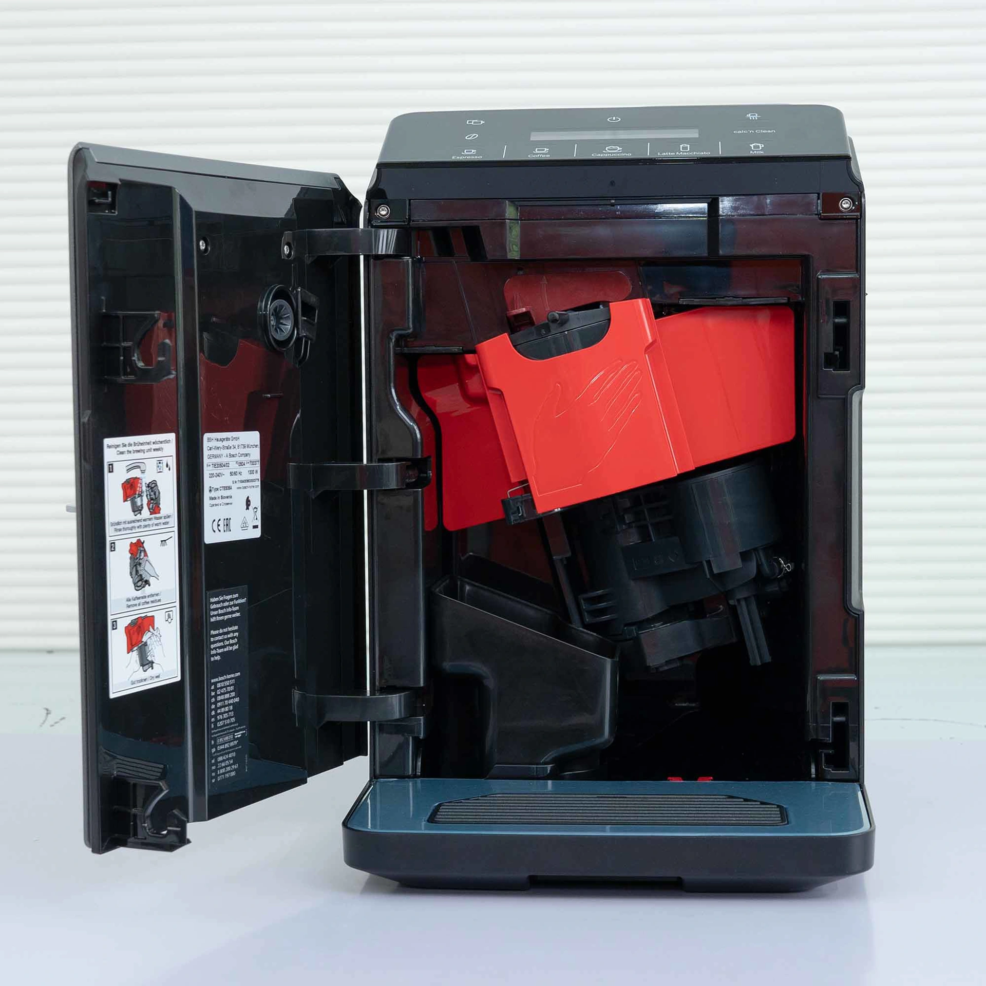 Ảnh thực tế Máy pha cà phê Bosch TIE20504
