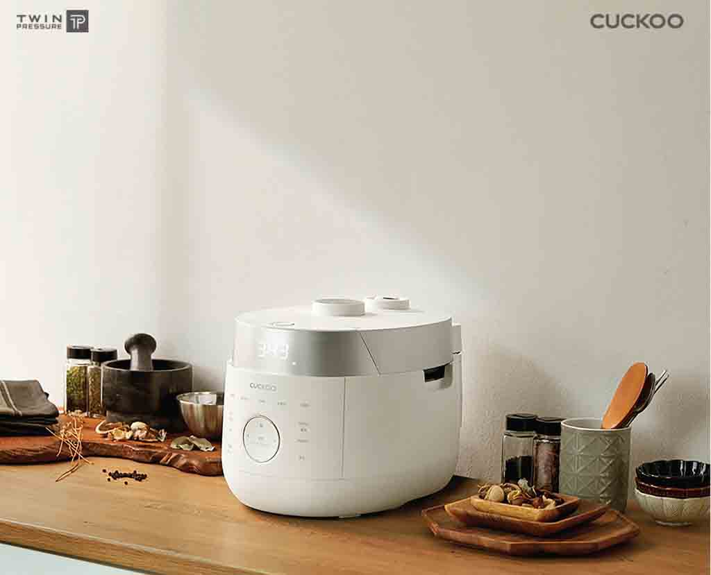 Nồi cơm điện cao tần áp suất kép Cuckoo CRP-LHTR0609F 1.08 lít