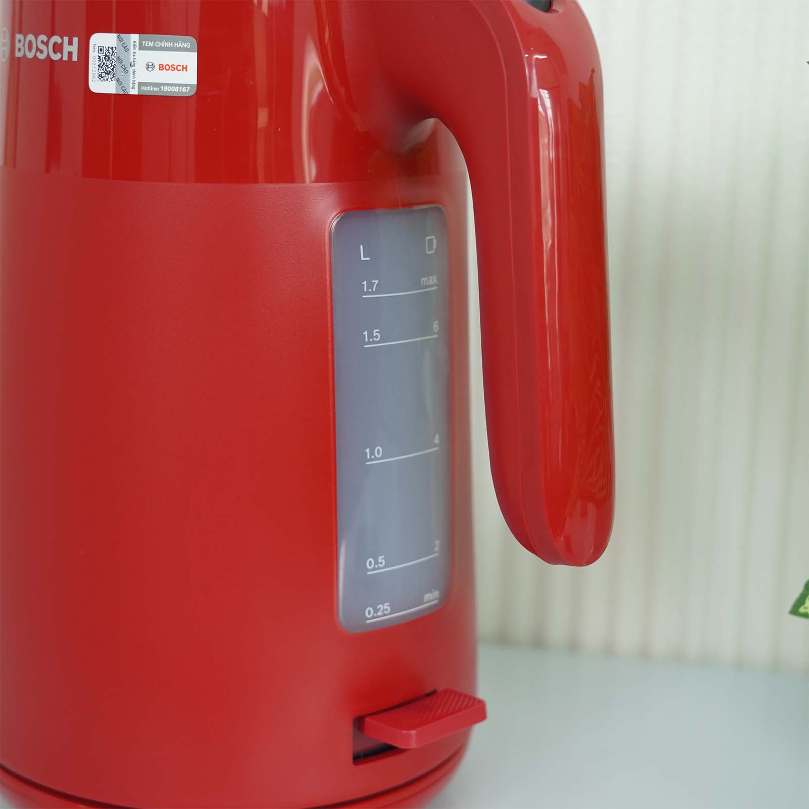 Ảnh thực tế Ấm đun siêu tốc Bosch TWK2M164