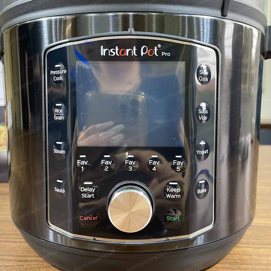 Ảnh thực tế Nồi áp suất điện đa năng Instant Pot Pro 10-in-1 5.7L