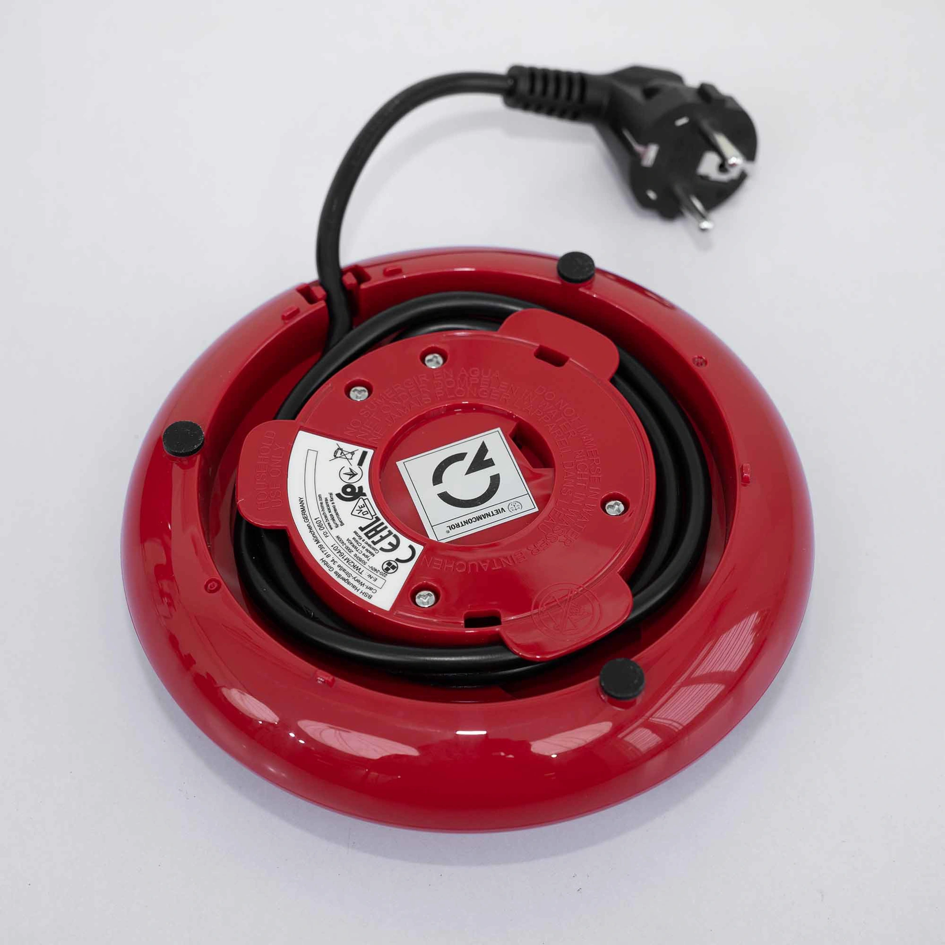 Ảnh thực tế Ấm đun siêu tốc Bosch TWK2M164