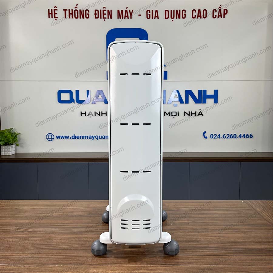 Ảnh thực tế Máy sưởi dầu Delonghi TRRS0920C