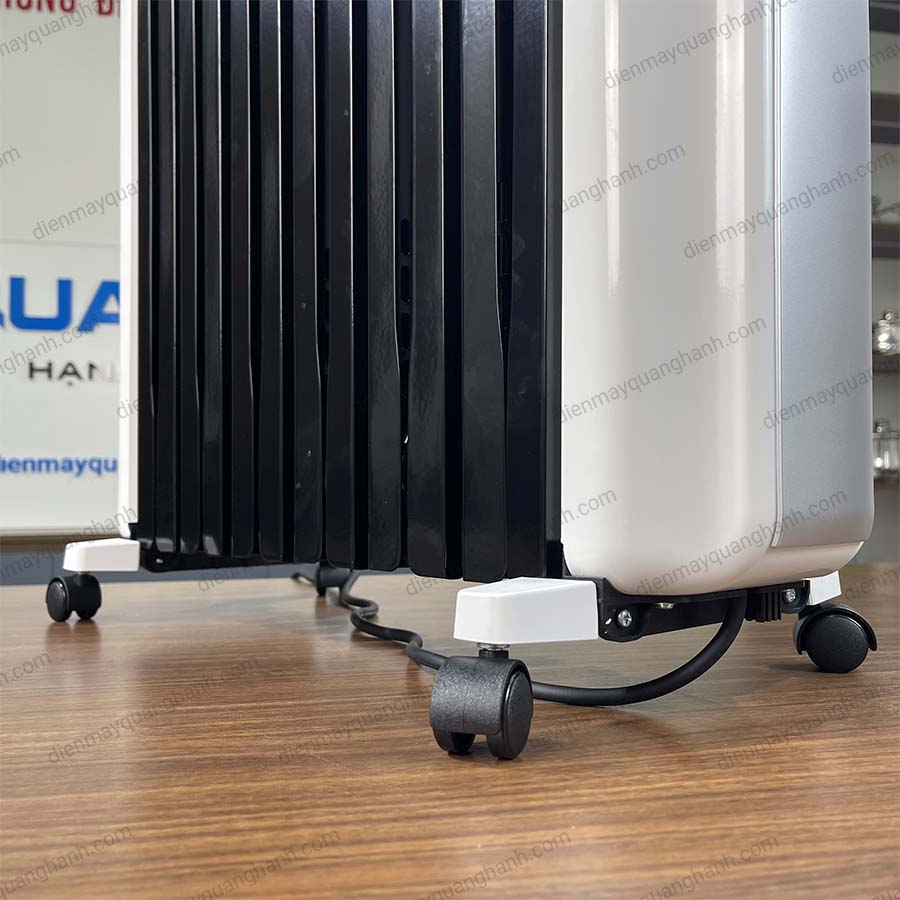Ảnh thực tế Máy sưởi dầu Tiross 12 thanh TS9218