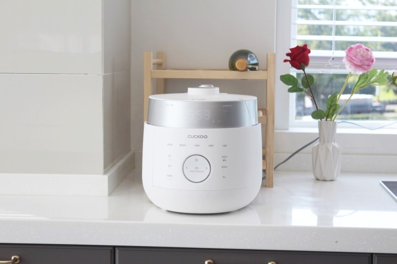 Nồi cơm điện cao tần áp suất kép Cuckoo CRP-LHTR0610FW 1.08 lít (Nội địa Hàn)