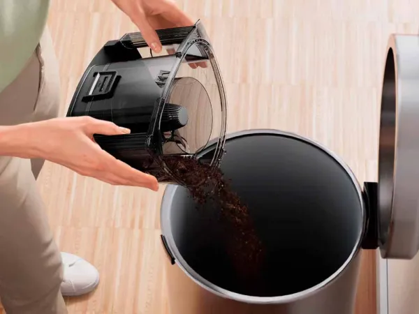 Máy hút bụi Bosch BGS21WPOW