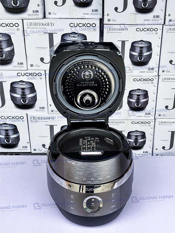 Ảnh thực tế Nồi cơm điện cao tần áp suất Cuckoo CRP-JHR1060FD dung tích 1.8 Lít
