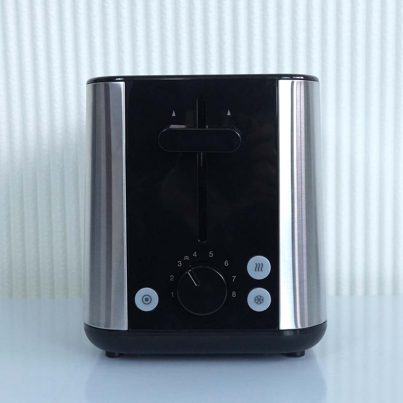 Ảnh thực tế Máy nướng bánh mì Braun HT1510BK