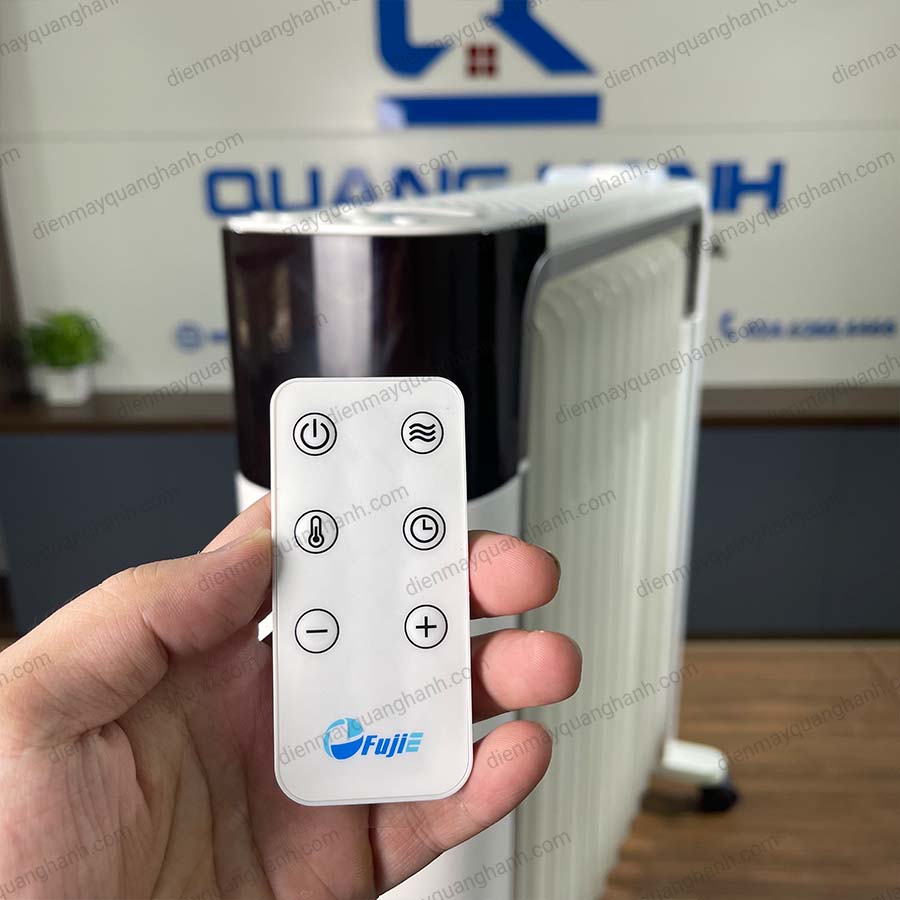 Ảnh thực tế Máy sưởi dầu FujiE OFR7813 13 thanh