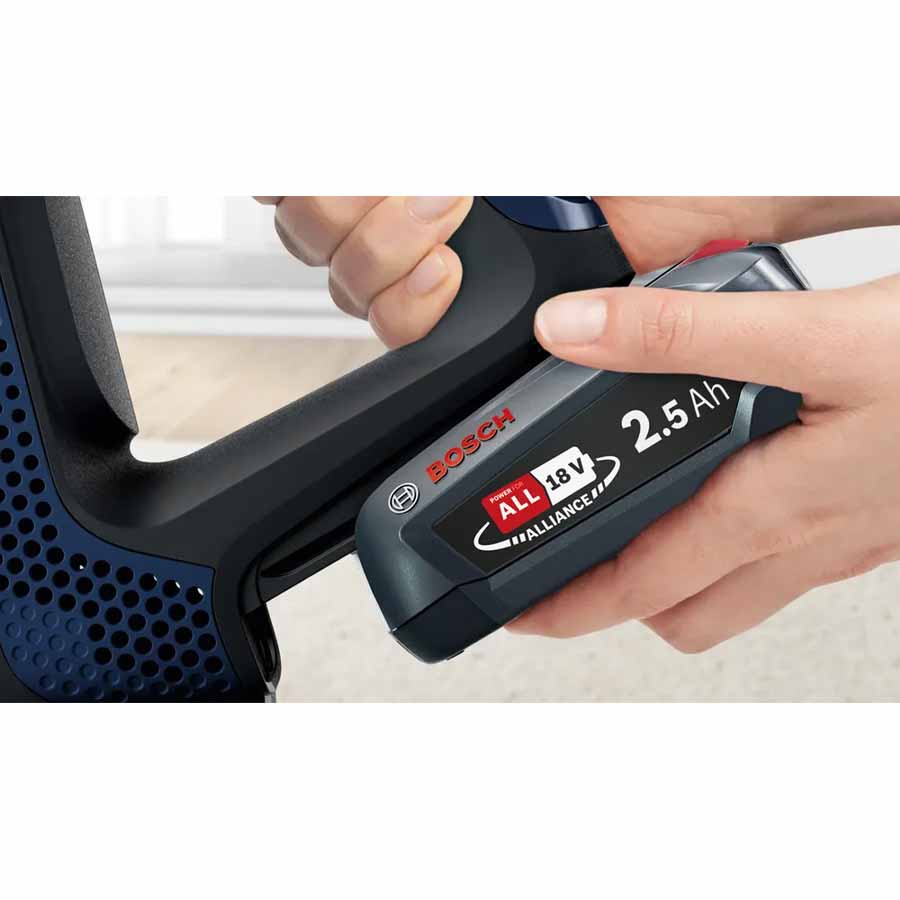 Máy hút bụi cầm tay Bosch BBS611MAT