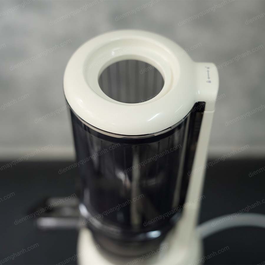 Ảnh thực tế Máy ép chậm Joyoung JSJ-550