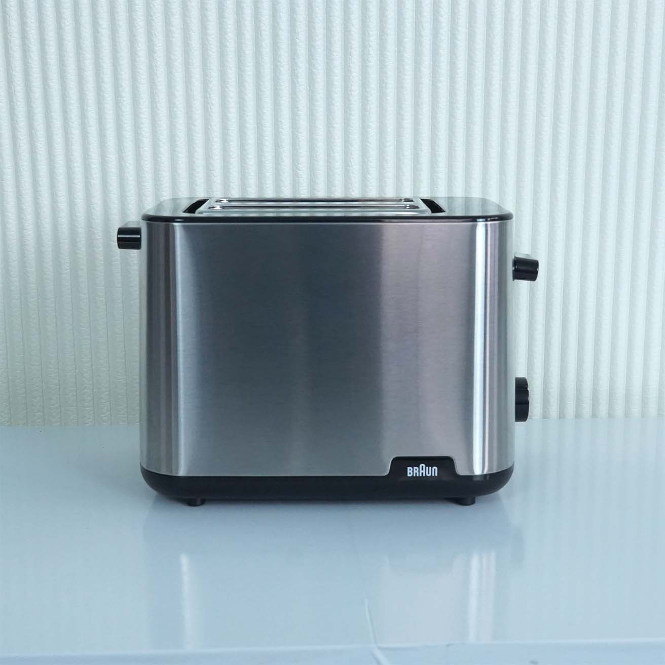 Ảnh thực tế Máy nướng bánh mì Braun HT1510BK