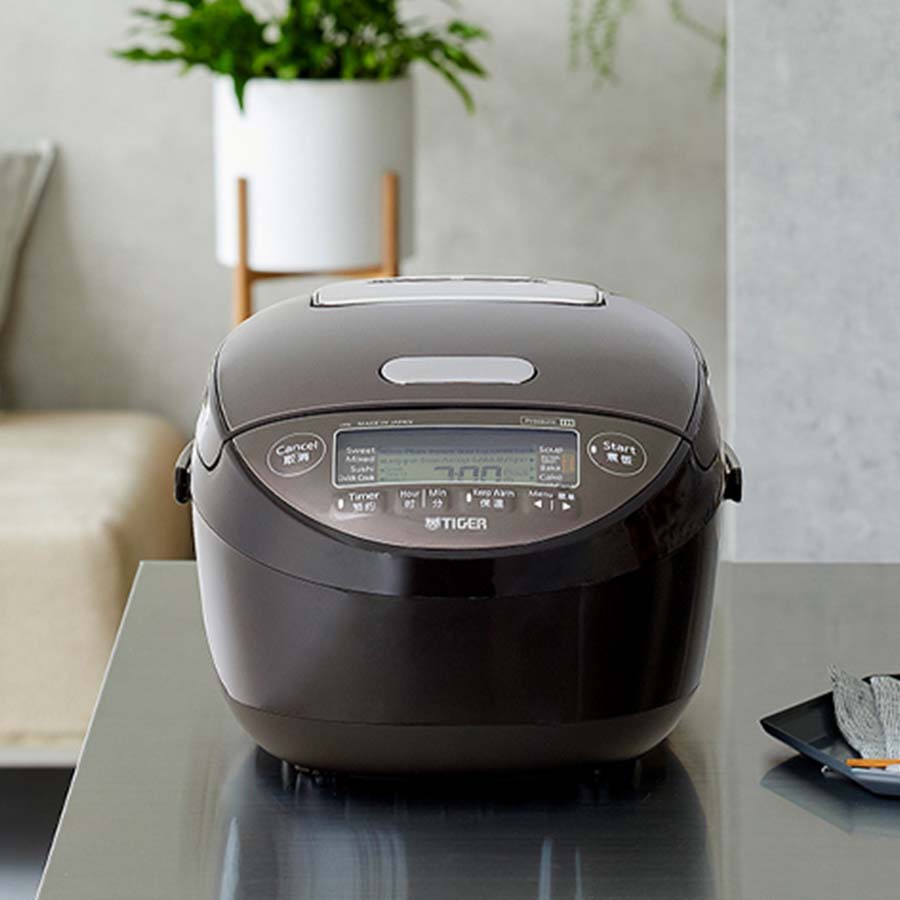 Nồi cơm điện tử cao tần áp suất Tiger JPK-W10W 1.0L