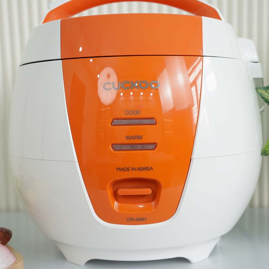 Ảnh thực tế Nồi cơm điện Cuckoo CR-0661 1.08 lít