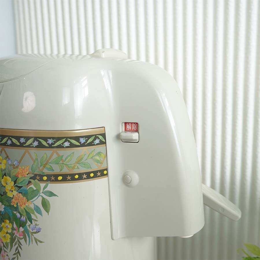 Ảnh thực tế Bình Đựng Nước Nóng Tiger PNQ-G300 3 lít