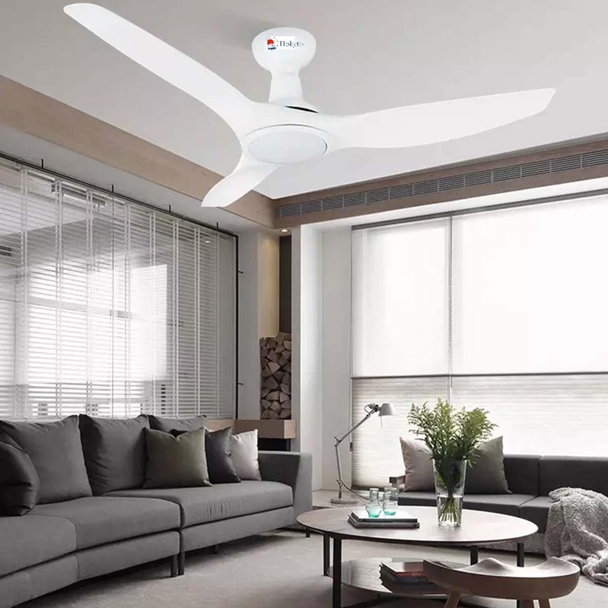 Quạt trần đèn Airfusion Akamani 18W (Có đèn)