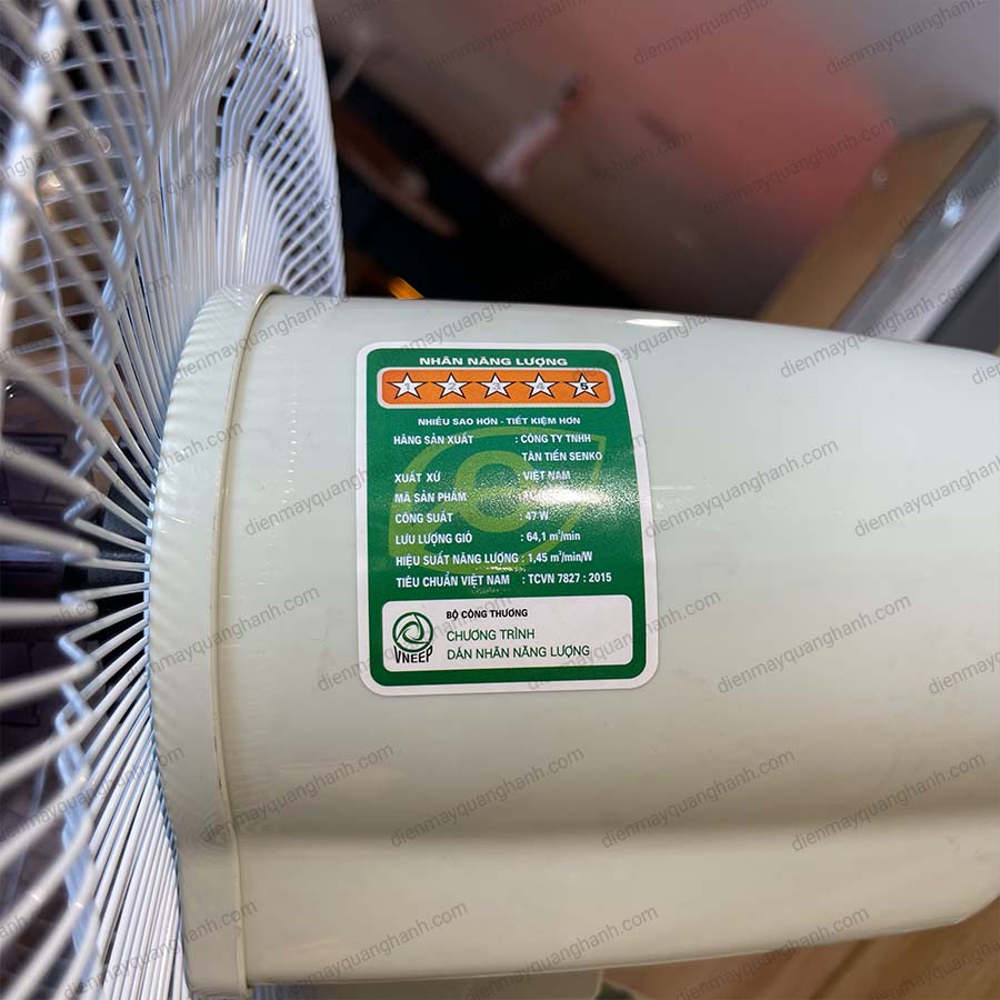 Ảnh thực tế Quạt treo tường Senko TC1626