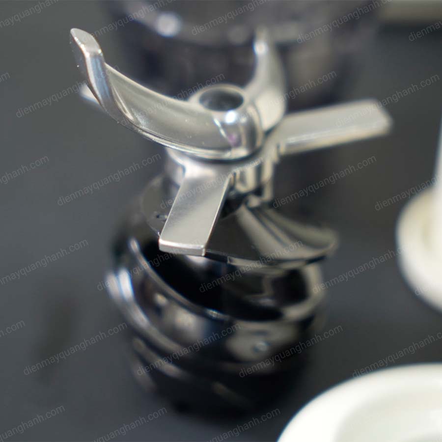 Ảnh thực tế Máy ép chậm Joyoung JSJ-550