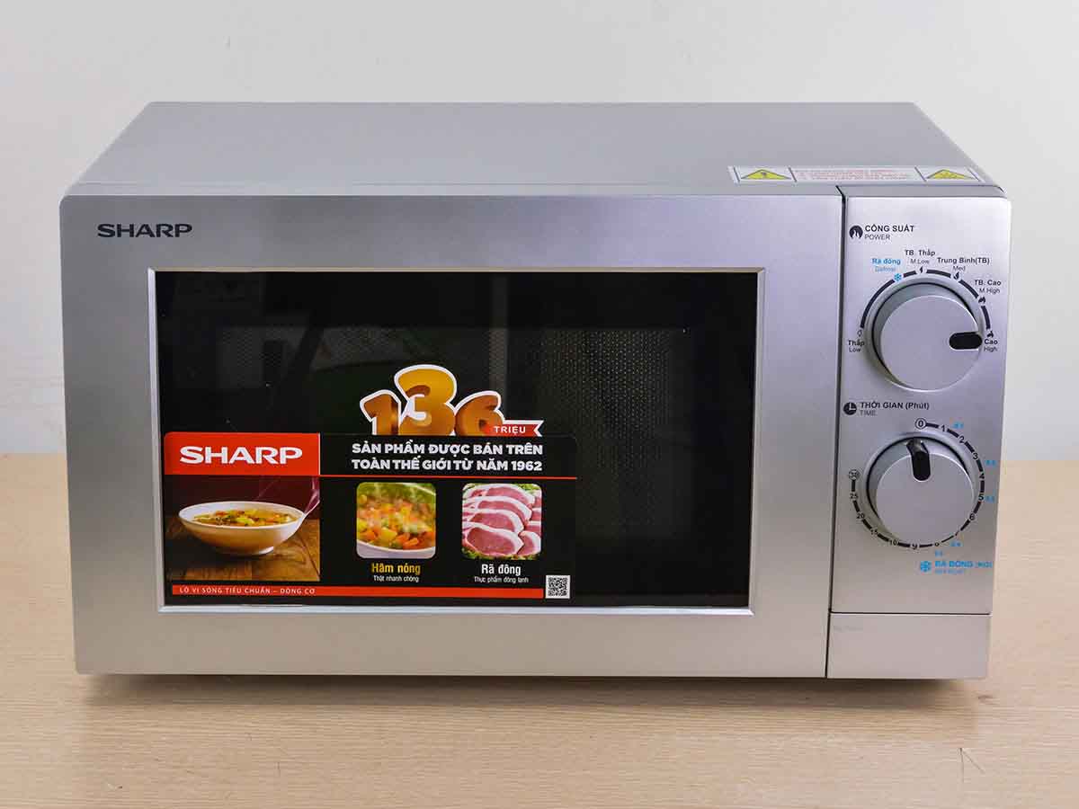 Lò vi sóng Sharp R-207VN-SL