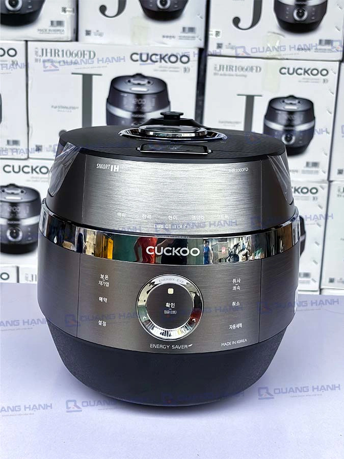 Ảnh thực tế Nồi cơm điện cao tần áp suất Cuckoo CRP-JHR1060FD dung tích 1.8 Lít