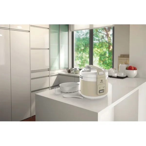 Nồi cơm điện Electrolux 1.8 lít E4RC1-350B