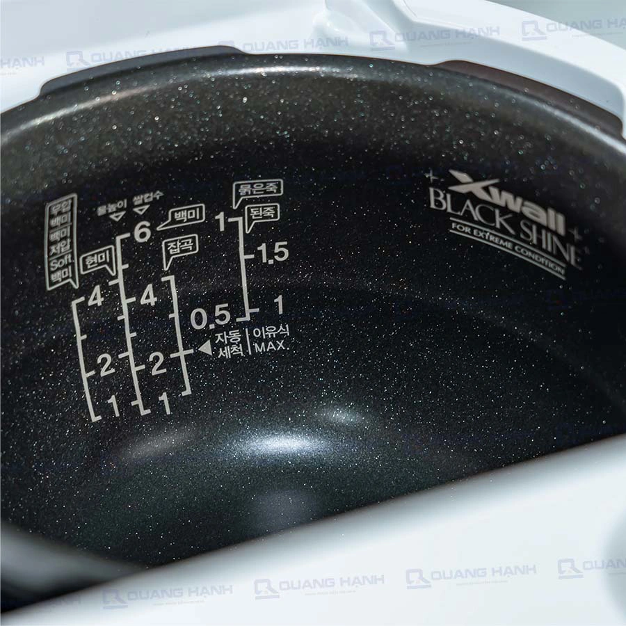 Ảnh thực tế Nồi cơm điện cao tần áp suất kép Cuckoo CRP-LHTR0610FW dung tích 1.08 lít (BH Chính Hãng)