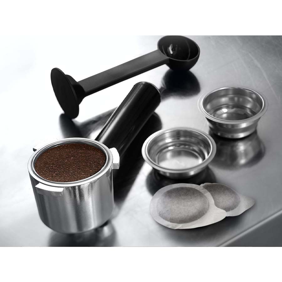 Máy pha cà phê Delonghi EC685.BK