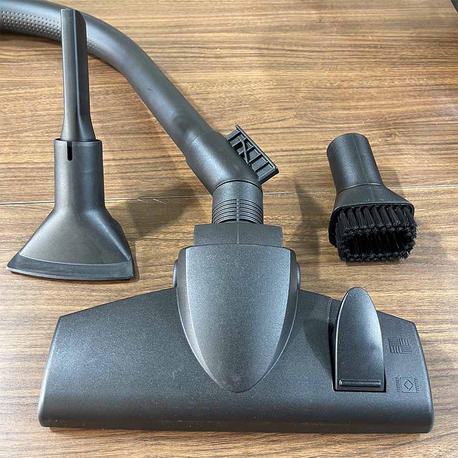 Ảnh thực tế Máy hút bụi Bosch BGS412000