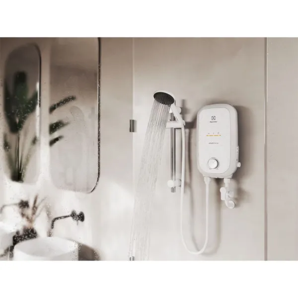 Máy nước nóng trực tiếp Electrolux EWE451QB-W4