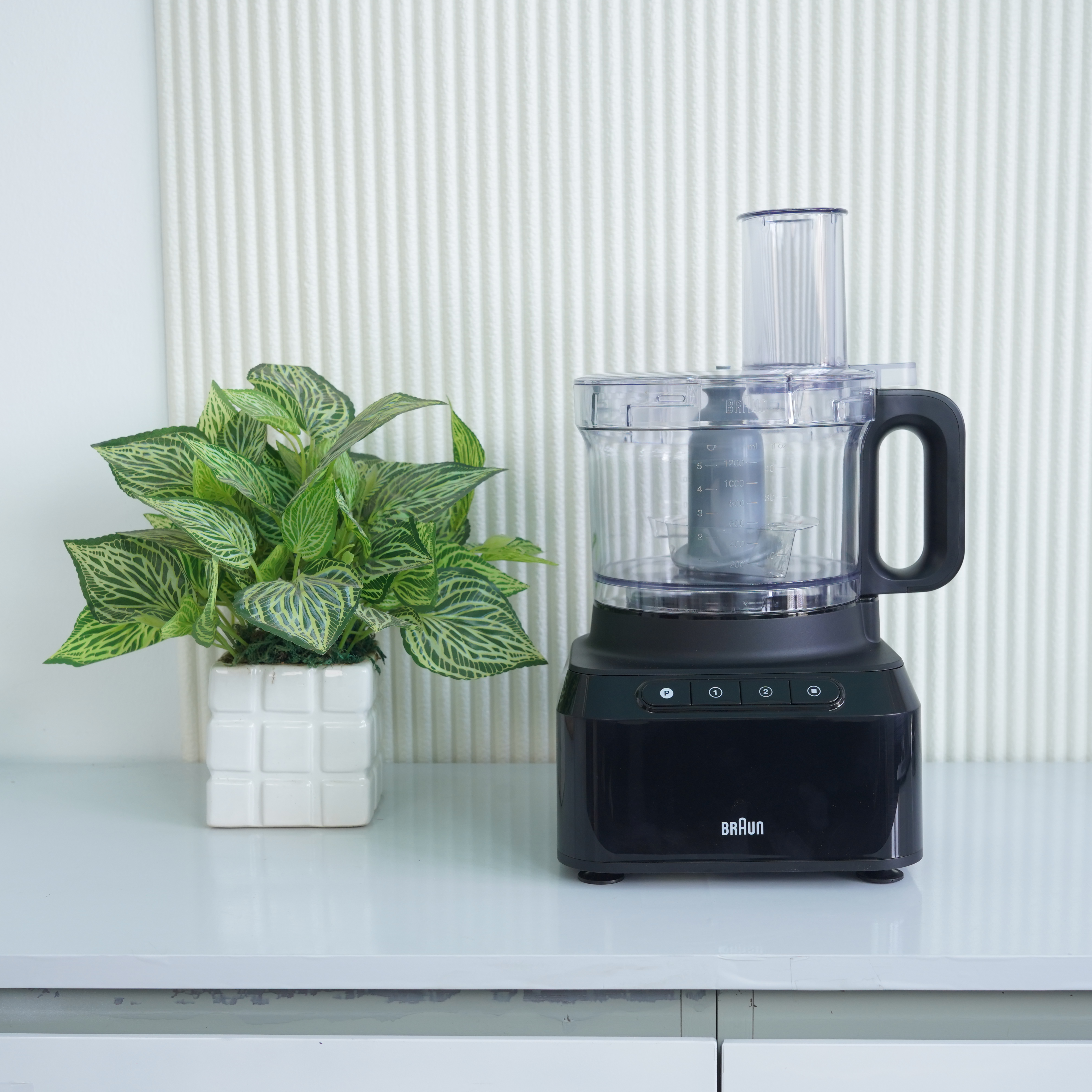 Ảnh thực tế Máy xay đa năng Braun FP3132BK