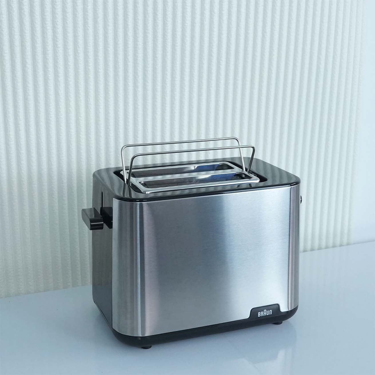 Ảnh thực tế Máy nướng bánh mì Braun HT1510BK