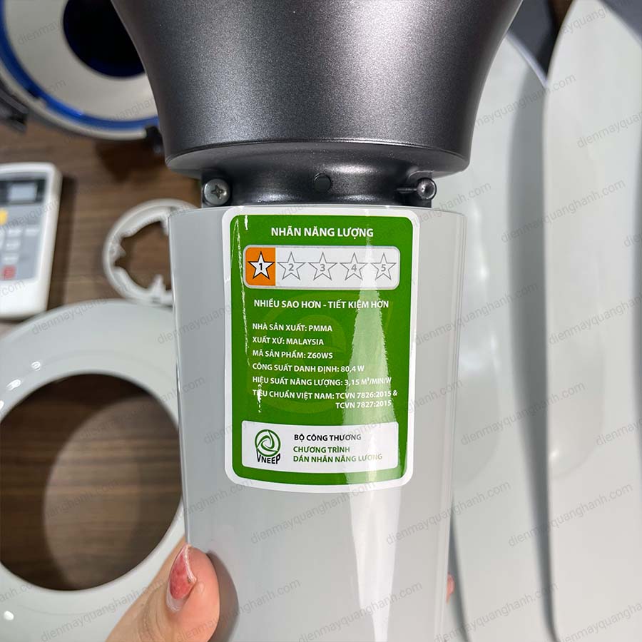 Ảnh thực tế Quạt trần KDK Z60WS 5 cánh