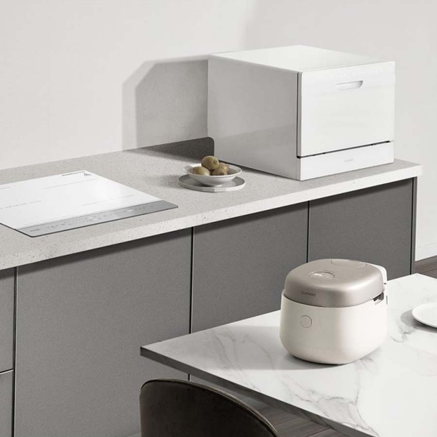 Nồi cơm điện cao tần áp suất kép Cuckoo CRP-NHTR0610FW 1.08L